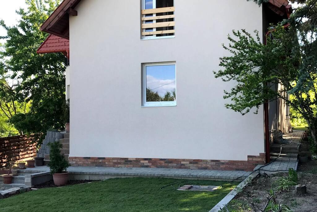 'New' Sunkissed Villa On The Old Hill Balatonalmadi Exterior photo